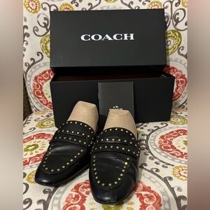 Coach flats size 6